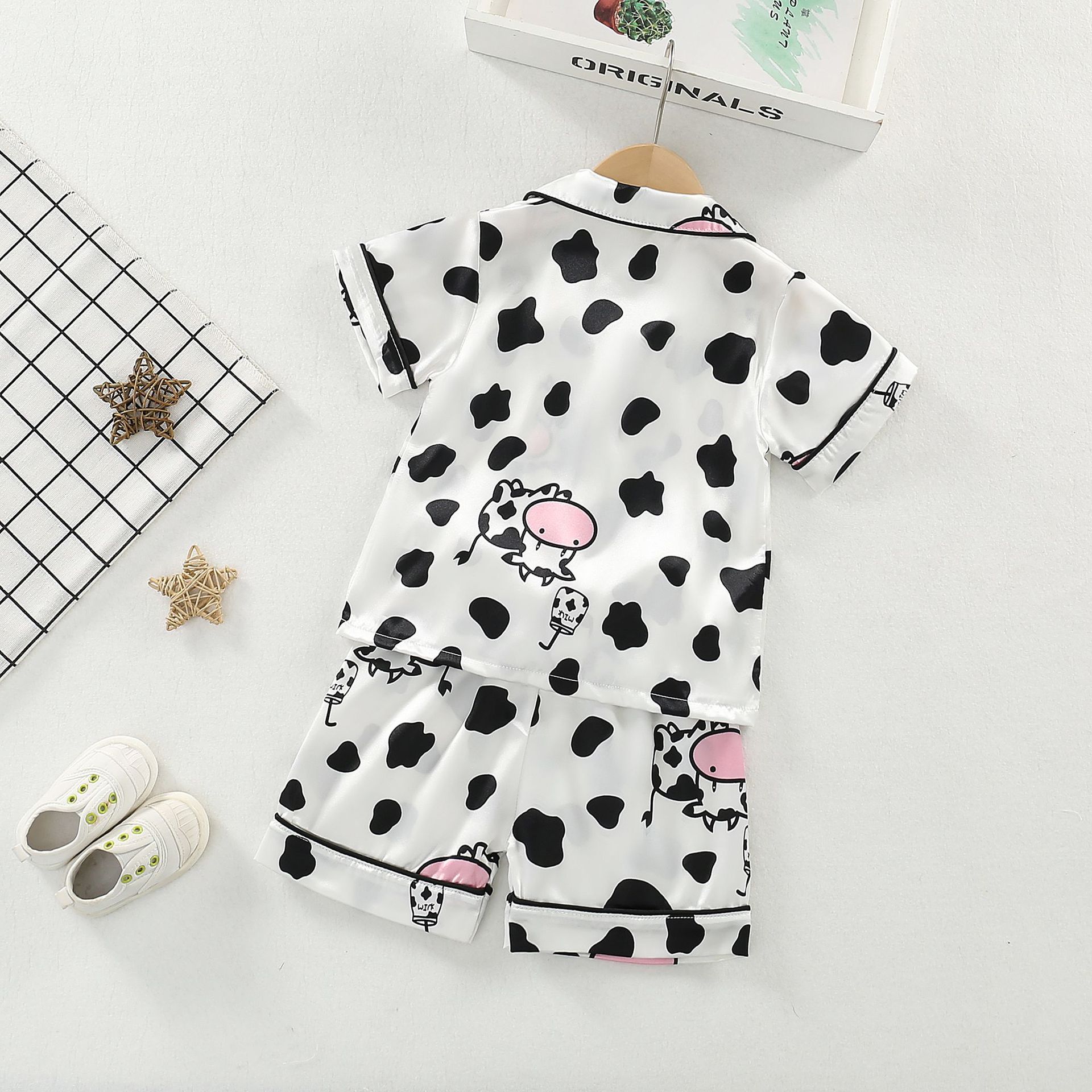 어린이 여름 아기 소년 소녀 짧은 소매 새틴 곰 티셔츠 - Baby Clothing Dividers 리뷰 및 가격